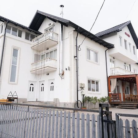 Vila Club Dioda Cicanesti Luaran gambar