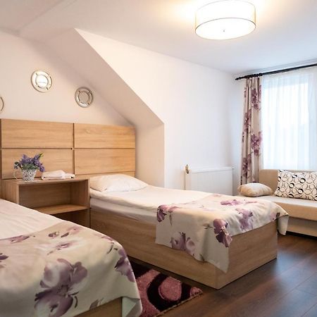 Vila Club Dioda Cicanesti Luaran gambar