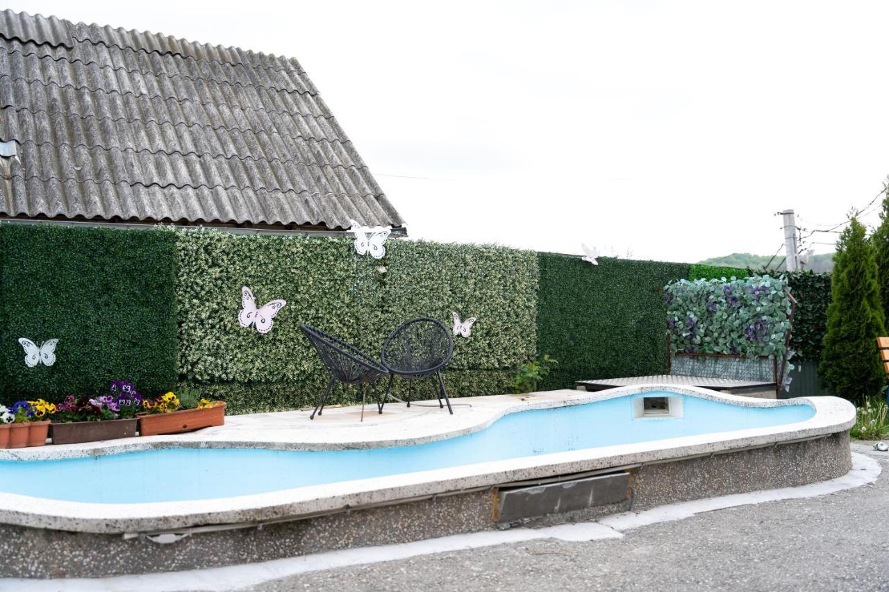 Vila Club Dioda Cicanesti Luaran gambar