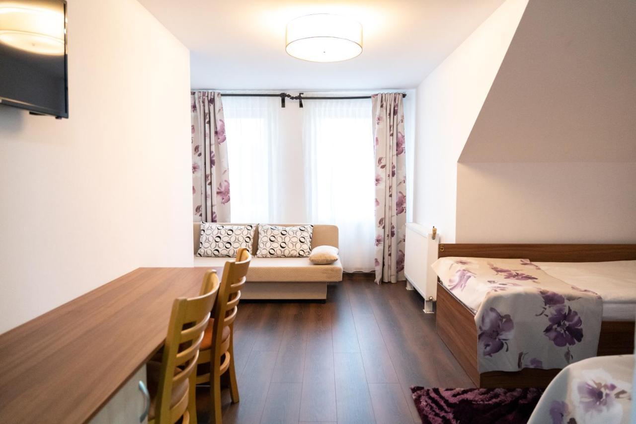 Vila Club Dioda Cicanesti Luaran gambar