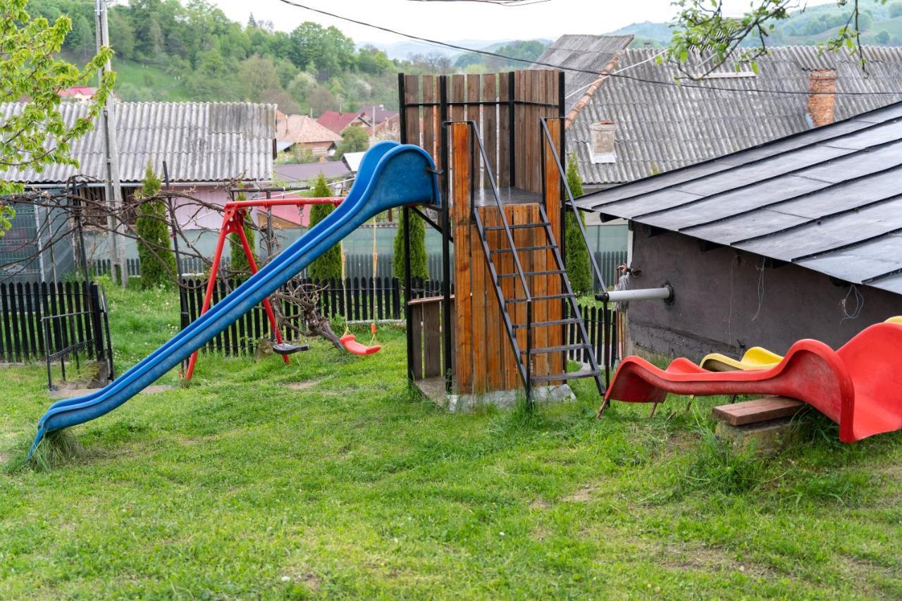Vila Club Dioda Cicanesti Luaran gambar