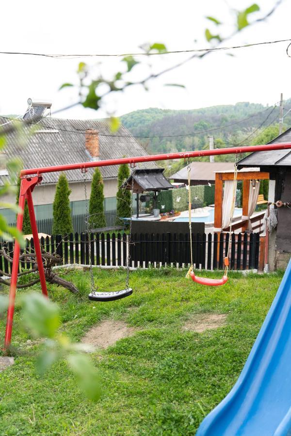 Vila Club Dioda Cicanesti Luaran gambar
