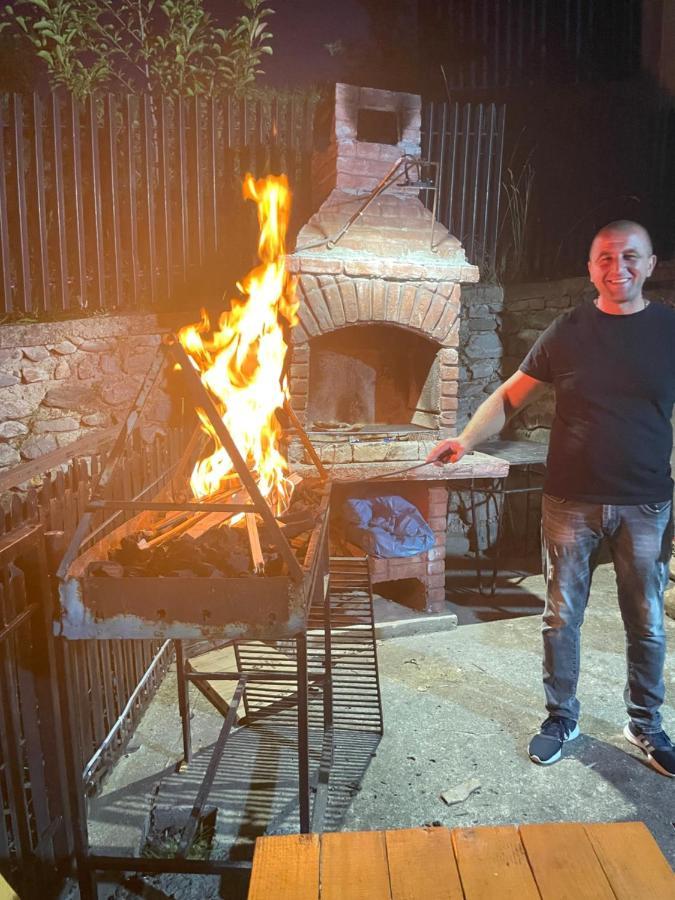 Vila Club Dioda Cicanesti Luaran gambar