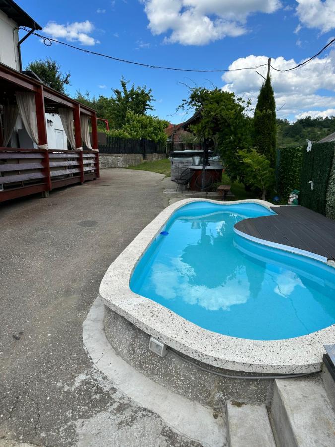 Vila Club Dioda Cicanesti Luaran gambar
