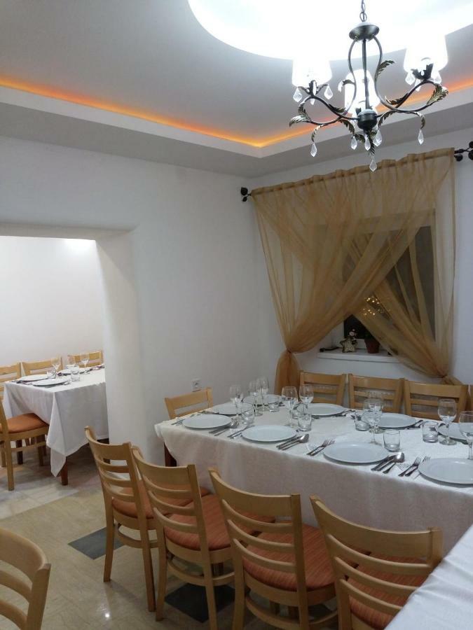 Vila Club Dioda Cicanesti Luaran gambar