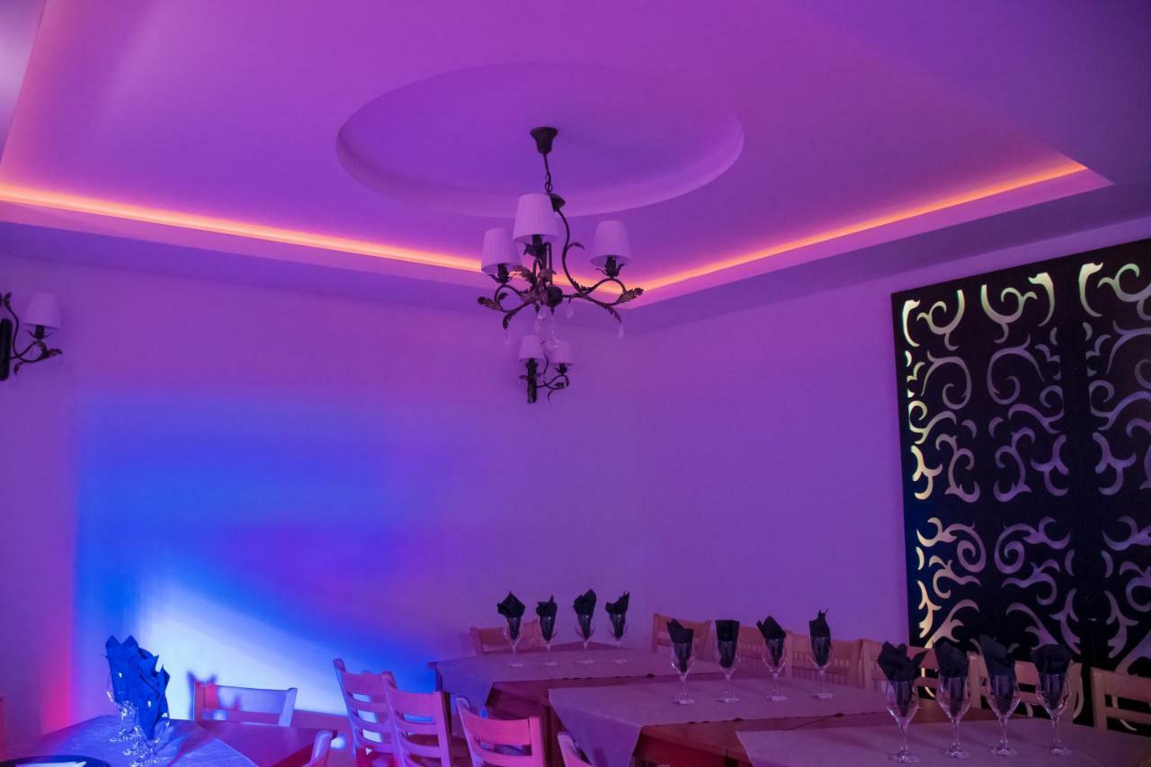 Vila Club Dioda Cicanesti Luaran gambar